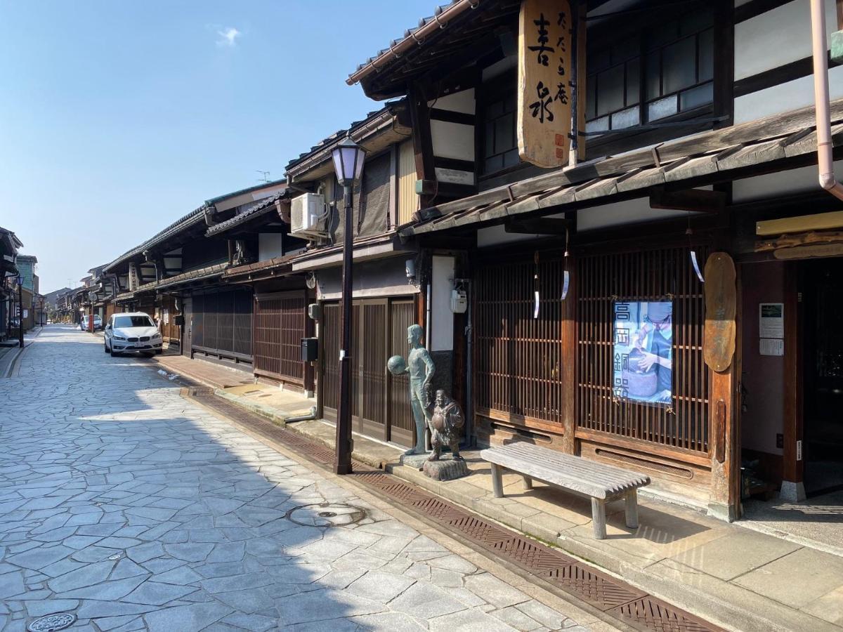 民家ホテル「金ノ三寸」 Takaoka Exterior photo